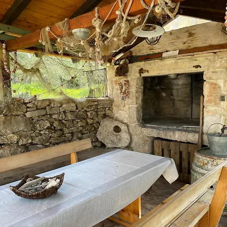 Kuca Za Odmor Ivancica Tisno