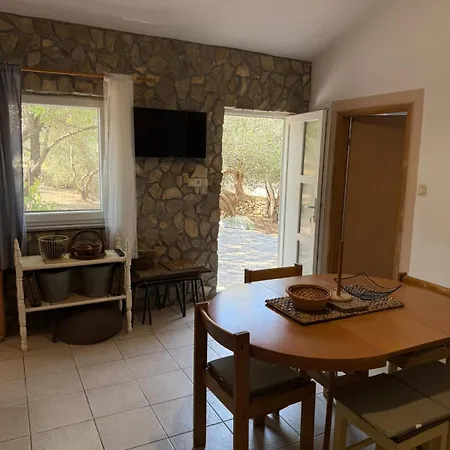 Kuca Za Odmor Ivancica 迪斯诺